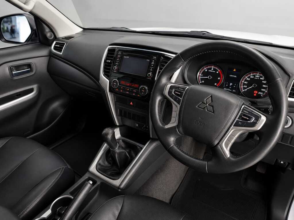 MITSUBISHI TRITON TRITON 2.4 Di-DC P/U D/C - 9