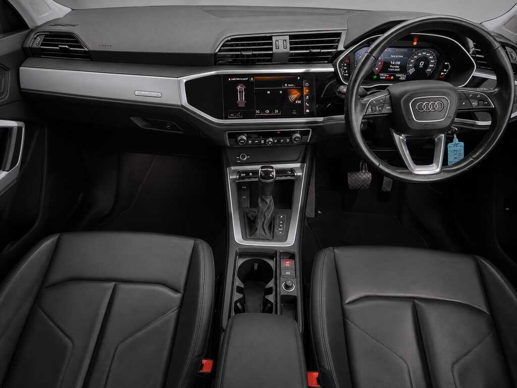 AUDI Q3 Q3 35 TFSI S TRONIC ADVANCED - 4