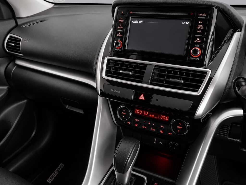 MITSUBISHI ECLIPSE CROSS ECLIPSE CROSS 2.0 GLS CVT - 6