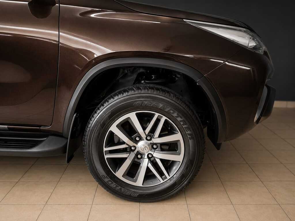 TOYOTA FORTUNER FORTUNER 2.8GD-6 R/B A/T - 6