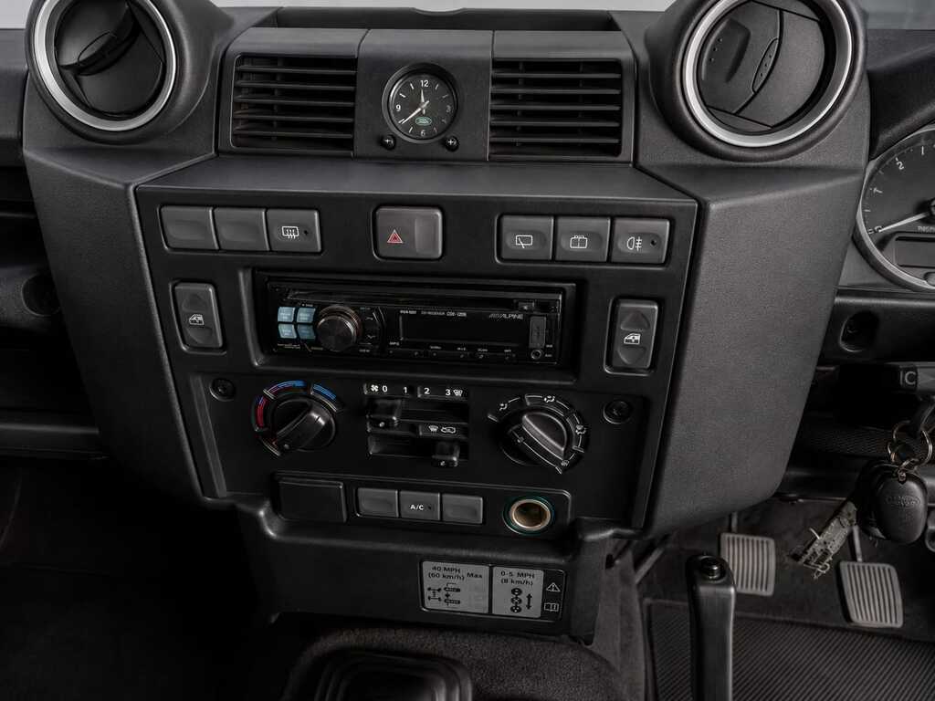 LAND ROVER DEFENDER DEFENDER 110  2.2D S/W - 6