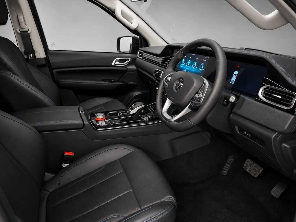 FOTON Tunland TUNLAND 2.0T G7 LUXURY A/T P/U D/C