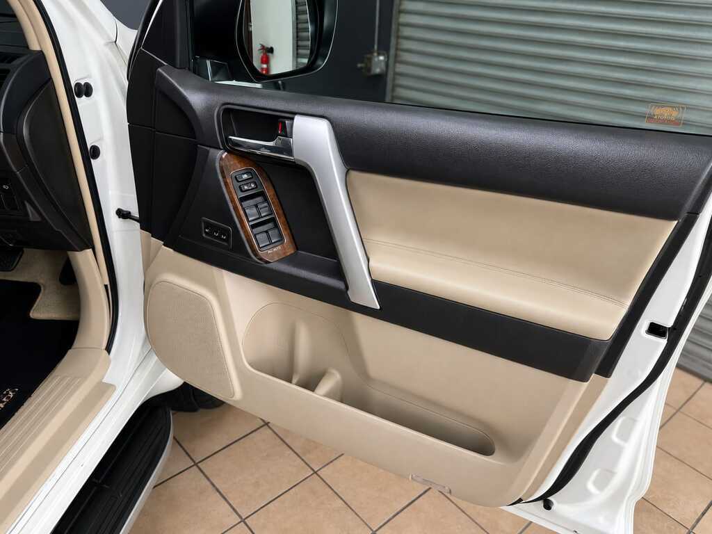 TOYOTA PRADO PRADO VX 4.0 V6 A/T - 7