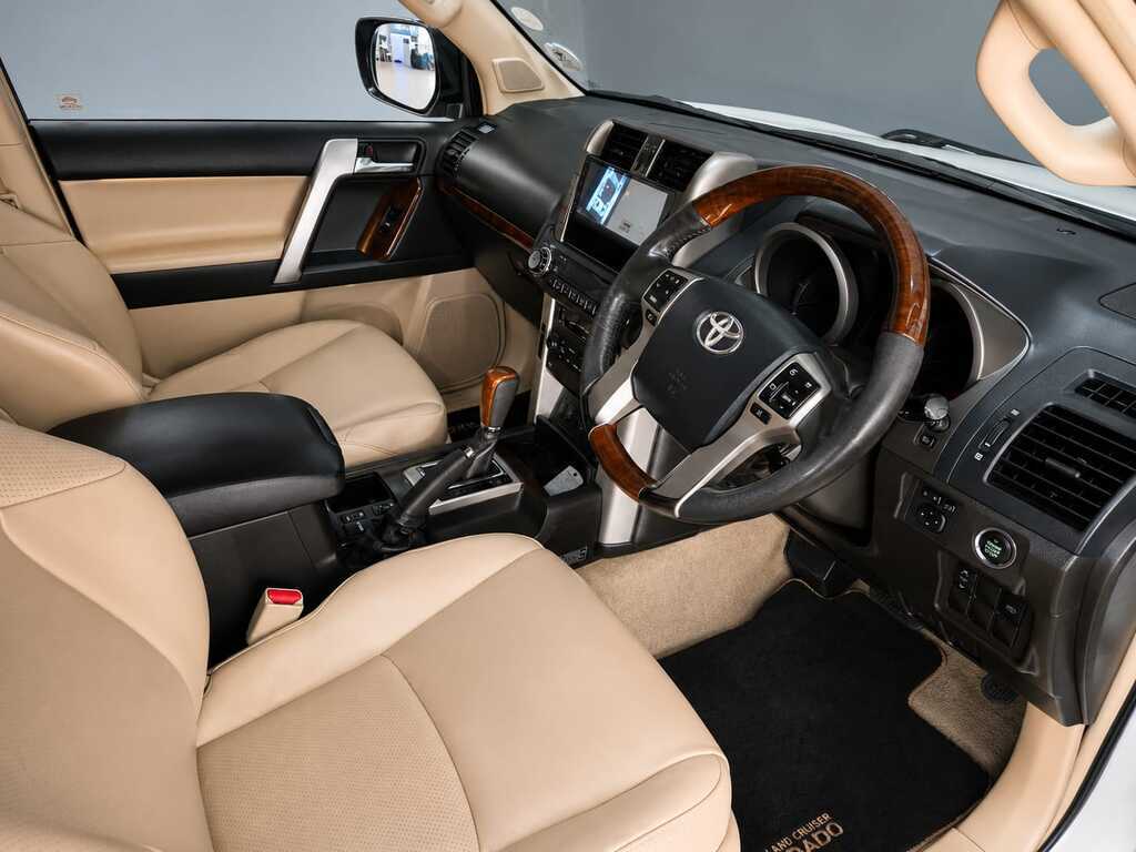 TOYOTA PRADO PRADO VX 4.0 V6 A/T - 8