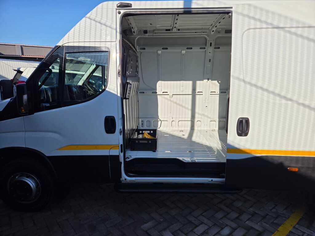 IVECO DAILY 65C15V18 E3 P/V - 3
