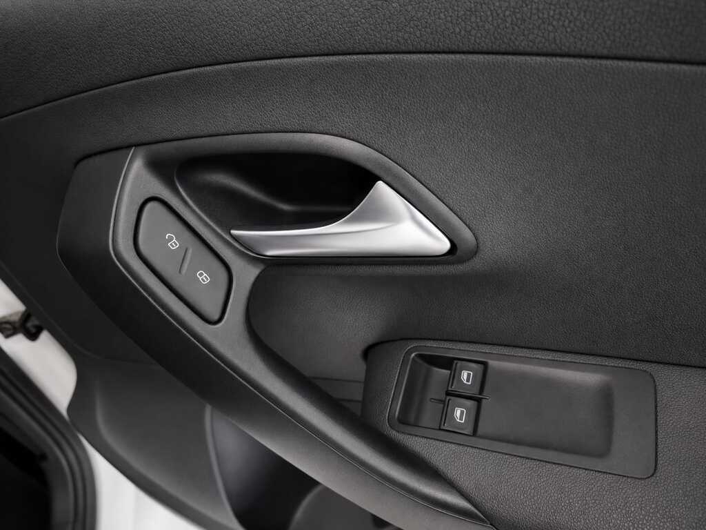 VOLKSWAGEN POLO VIVO POLO VIVO 1.4 (5DR) - 6