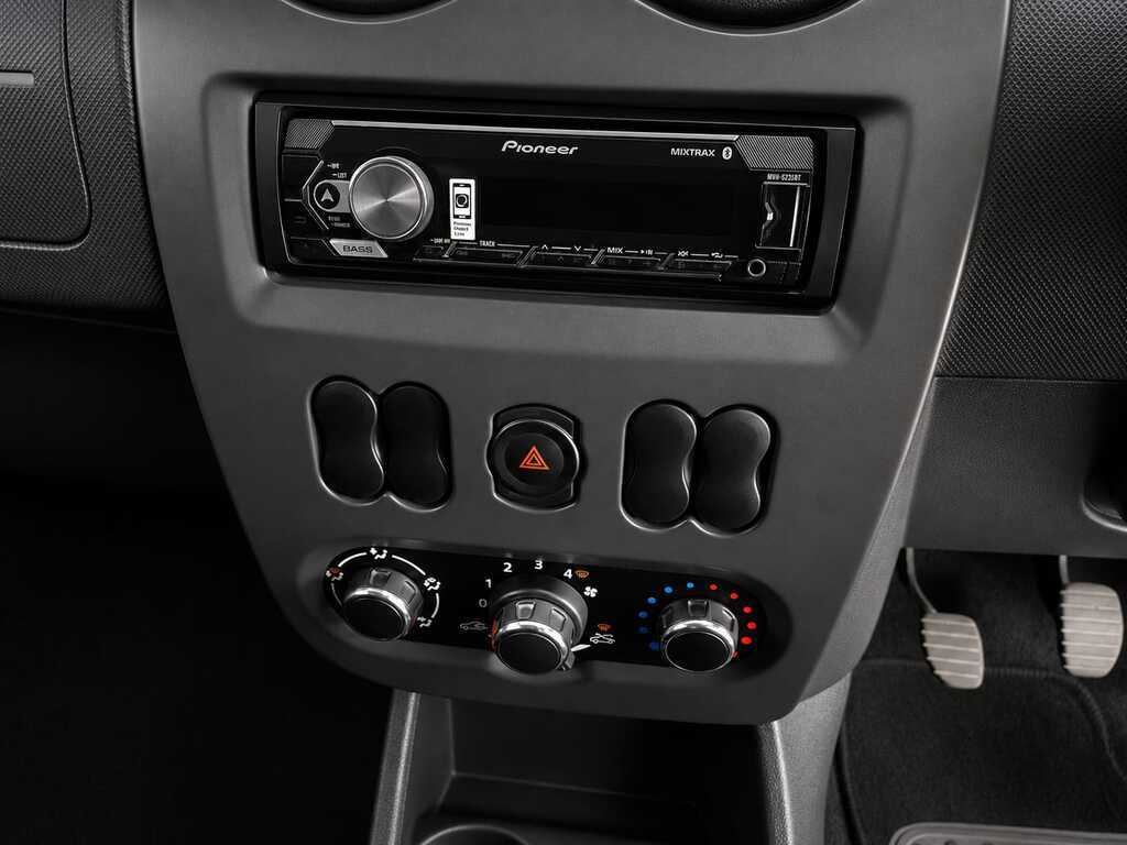 NISSAN NP200 NP200 1.6  P/U S/C - 5