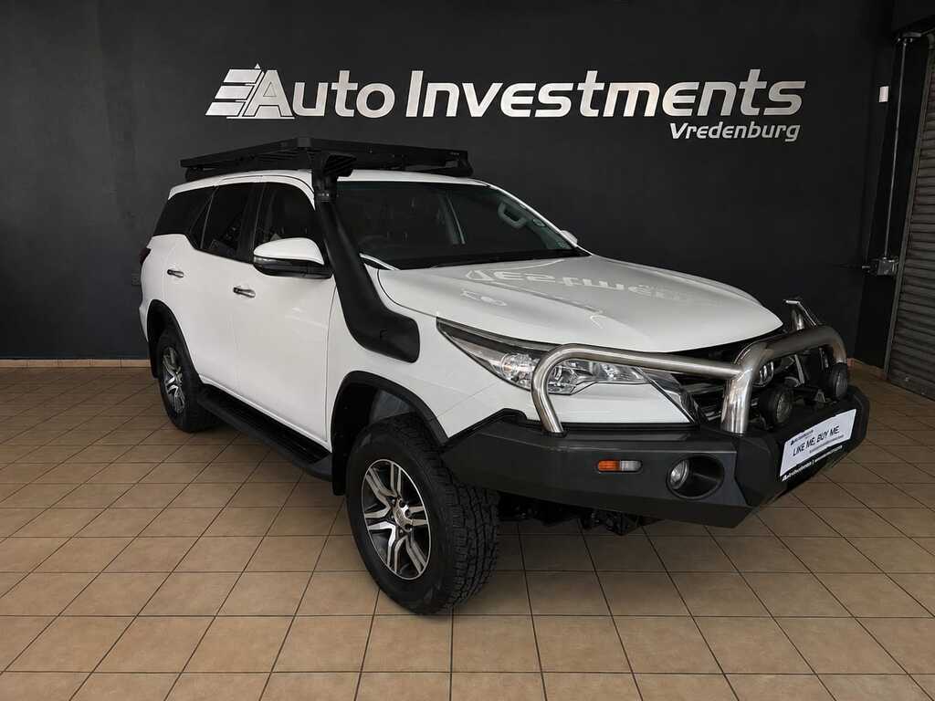 TOYOTA FORTUNER FORTUNER 2.4GD-6 4X4 A/T - 1