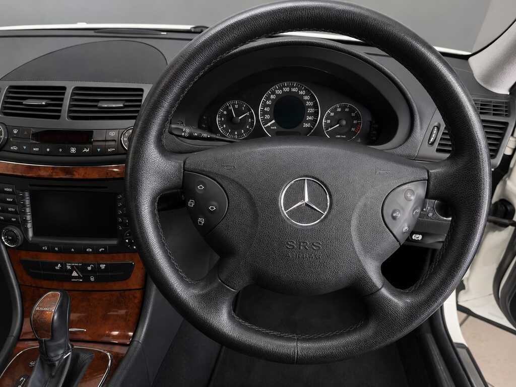 MERCEDES-BENZ E CLASS SEDAN E 350 - 5