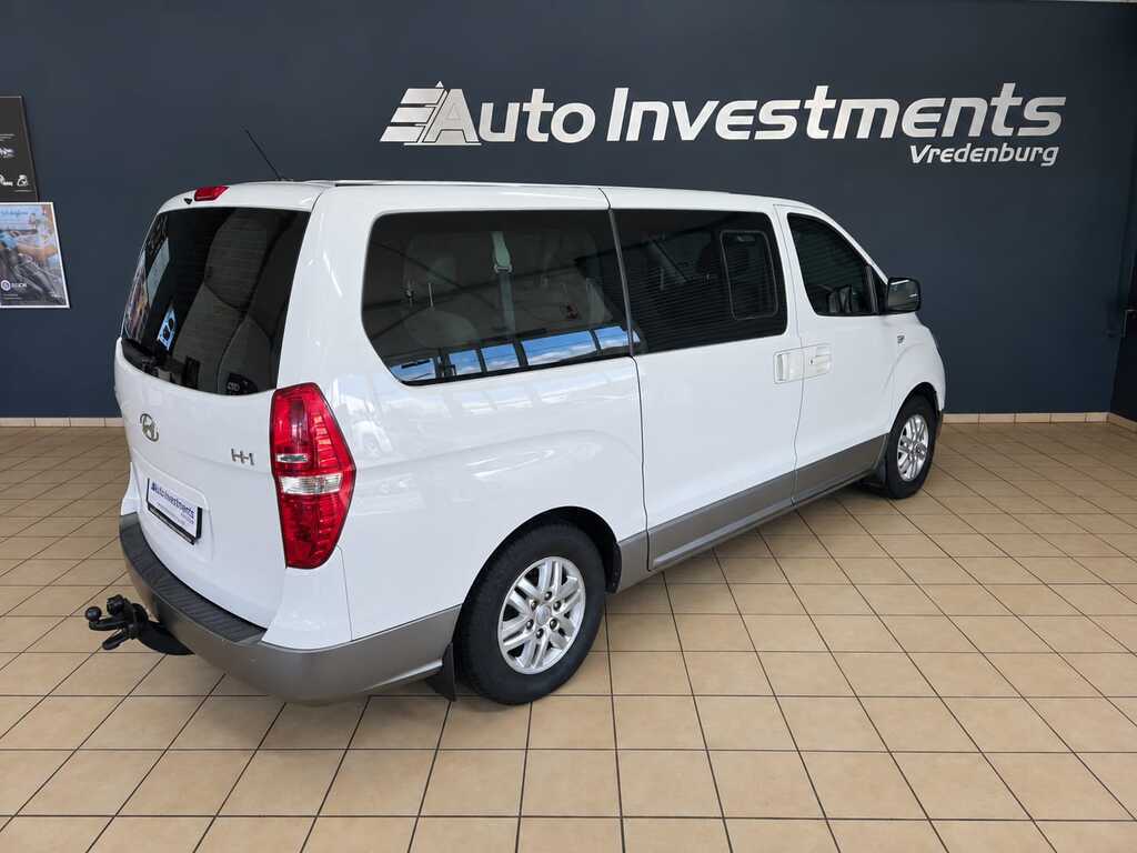 HYUNDAI H-1 H-1 2.5 CRDI A/T/ 2.5 ELITE A/T - 3