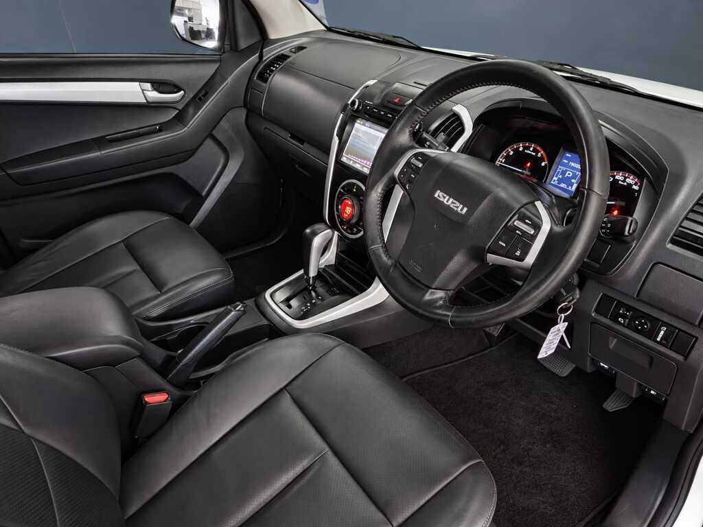 ISUZU KB KB 300 D-TEQ LX A/T P/U D/C - 10