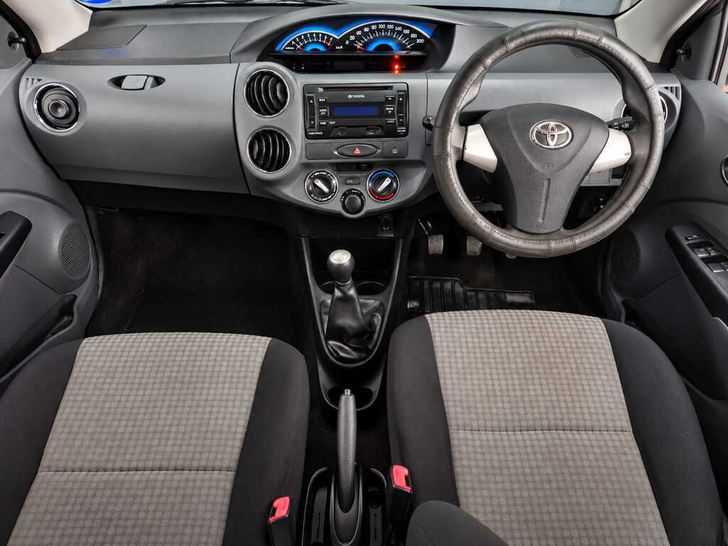 TOYOTA ETIOS ETIOS 1.5 Xs/SPRINT 5Dr - 4