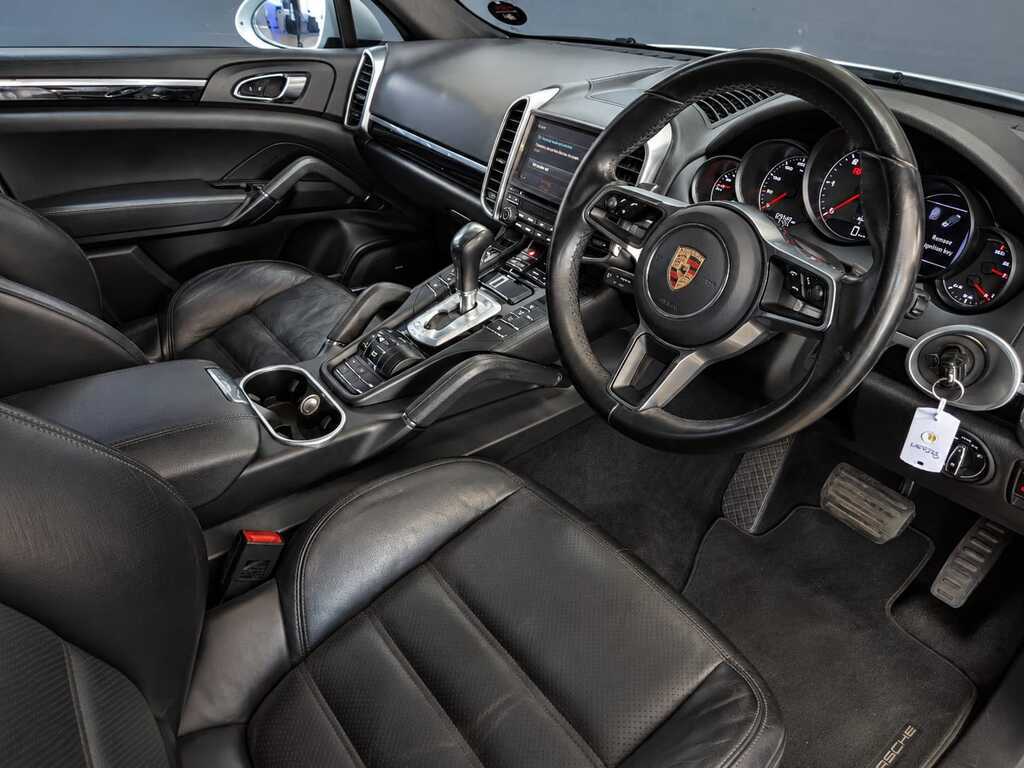 PORSCHE CAYENNE CAYENNE DIESEL PLATINUM (E2) - 12