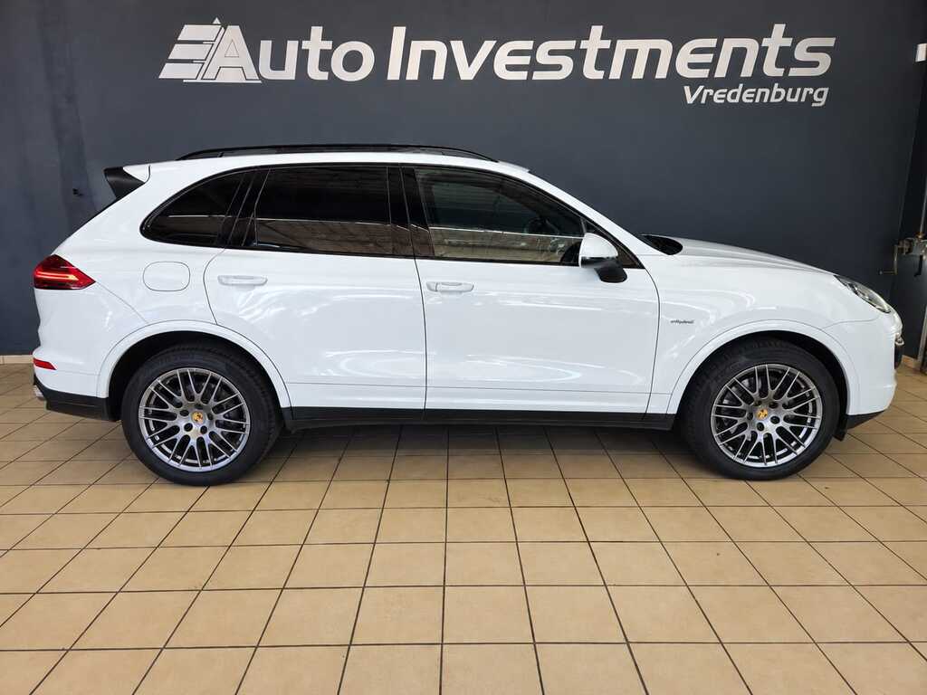 PORSCHE CAYENNE CAYENNE DIESEL PLATINUM (E2) - 3