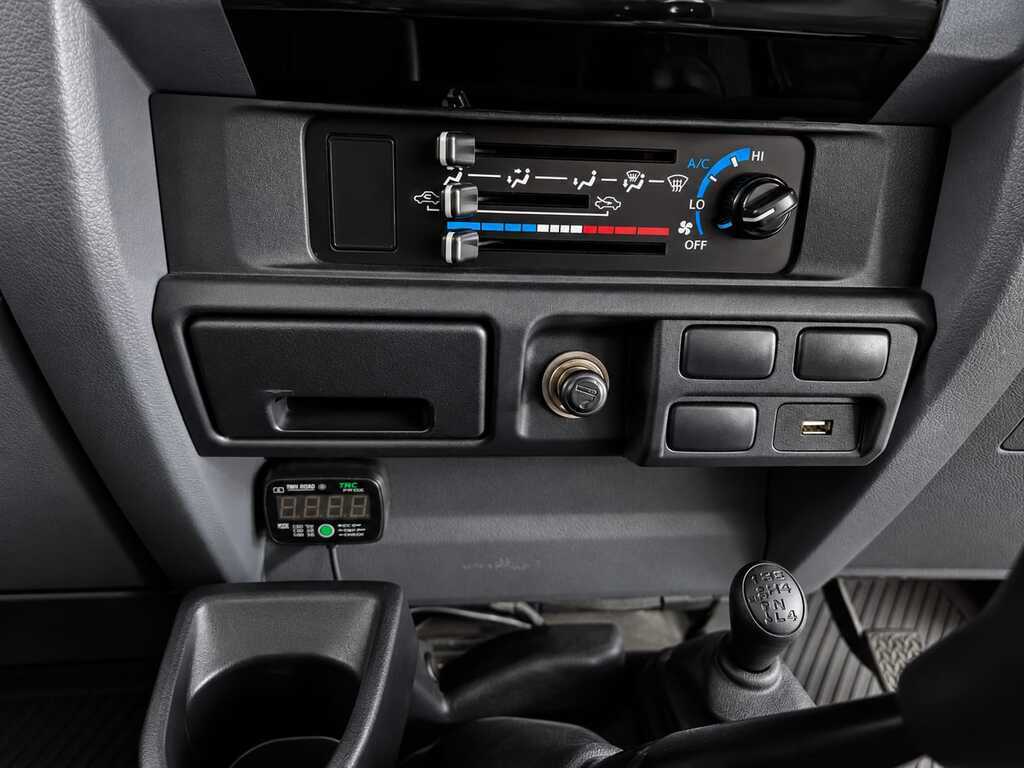 TOYOTA LAND CRUISER PICK UP LAND CRUISER 79 4.0P P/U D/C - 11