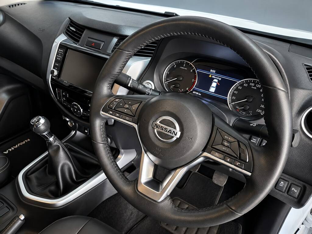 NISSAN NAVARA NAVARA 2.5DDTI LE/LE PLUS 4X4 D/C P/U - 8