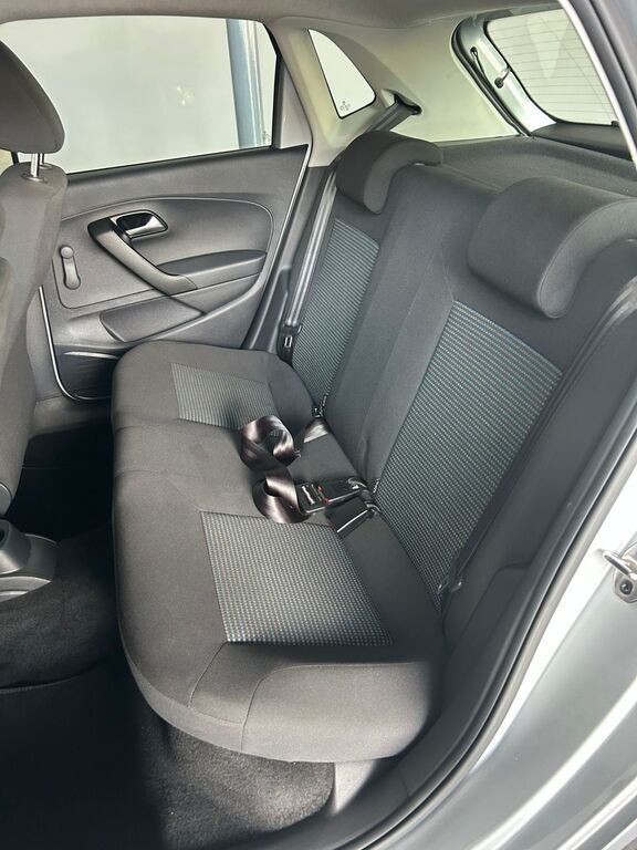 VOLKSWAGEN POLO VIVO POLO VIVO 1.6 COMFORTLINE TIP (5DR) - 11