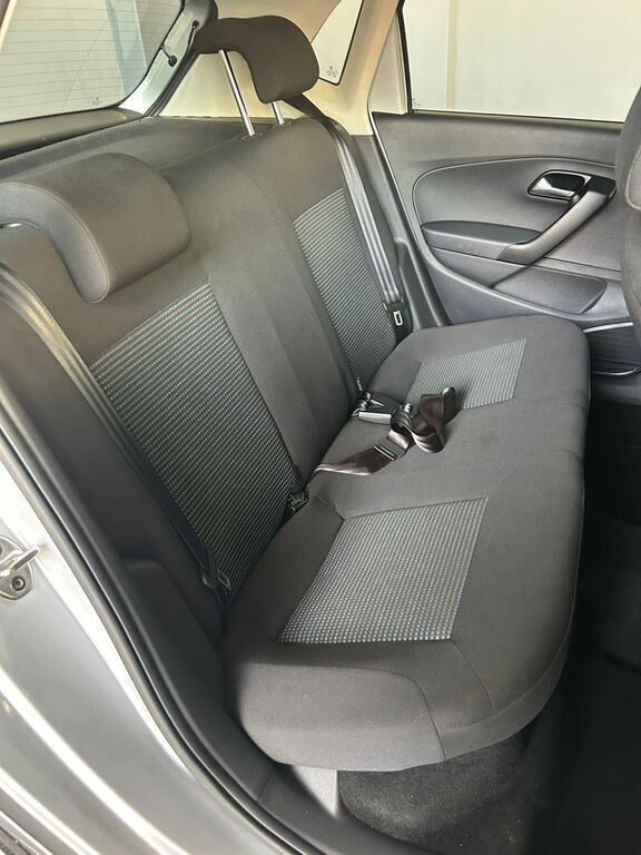 VOLKSWAGEN POLO VIVO POLO VIVO 1.6 COMFORTLINE TIP (5DR) - 14