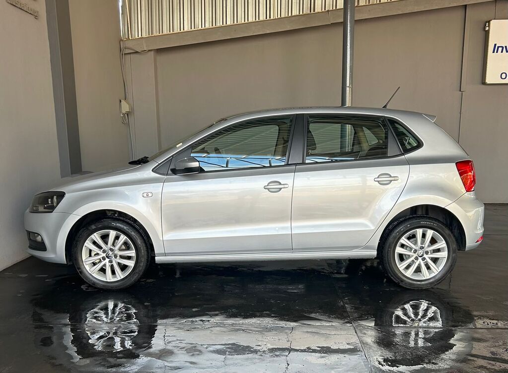 VOLKSWAGEN POLO VIVO POLO VIVO 1.6 COMFORTLINE TIP (5DR) - 4