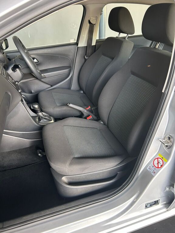 VOLKSWAGEN POLO VIVO POLO VIVO 1.6 COMFORTLINE TIP (5DR) - 8