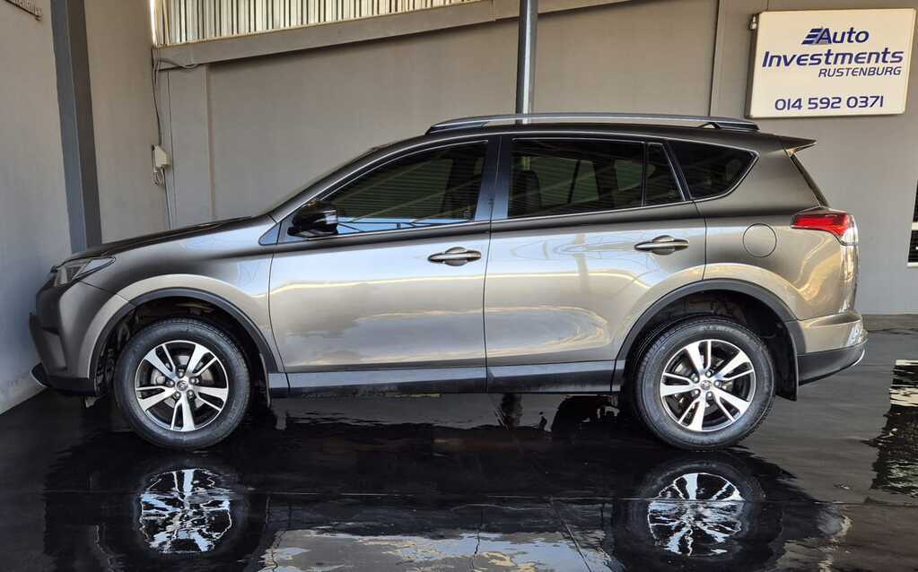 TOYOTA RAV 4 RAV4 2.0 GX A/T