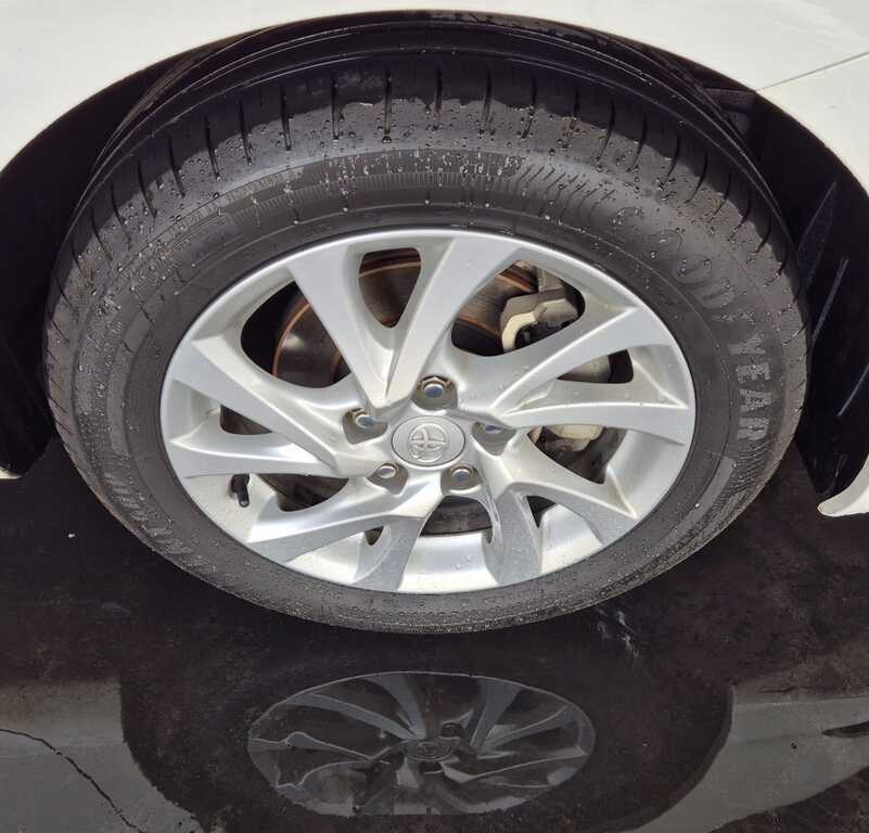 TOYOTA AURIS AURIS 1.6 XS