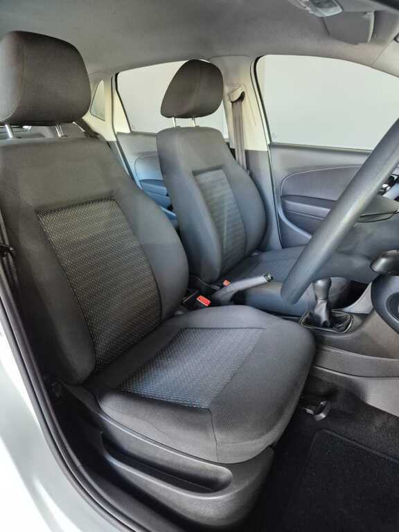 VOLKSWAGEN POLO VIVO POLO VIVO 1.4 TRENDLINE (5DR)