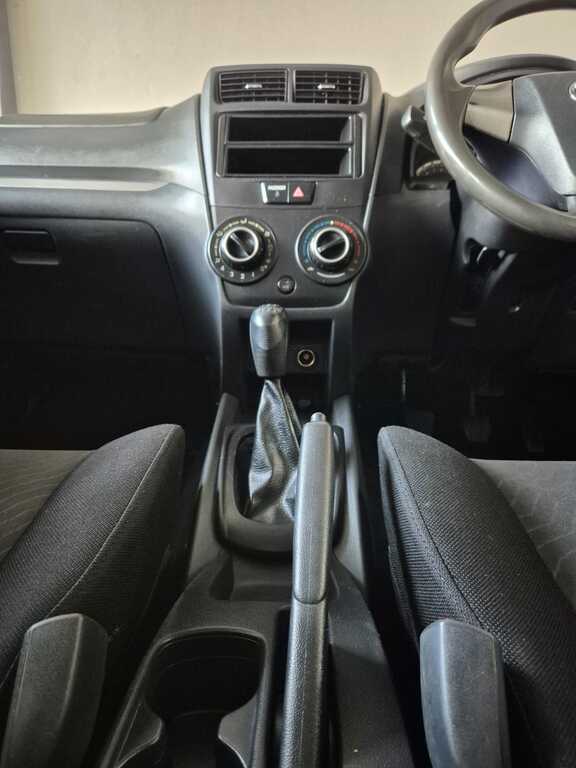 TOYOTA AVANZA AVANZA 1.5 SX