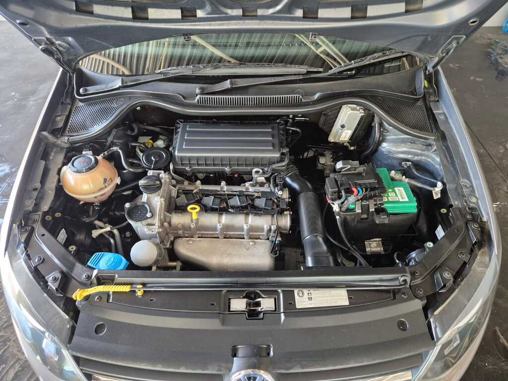 VOLKSWAGEN POLO VIVO POLO VIVO 1.4 TRENDLINE (5DR)