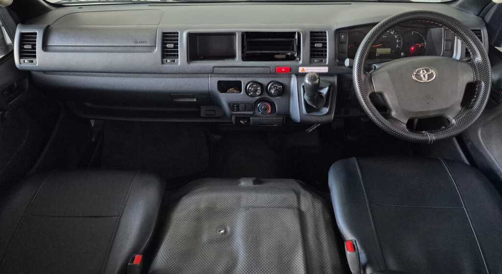 TOYOTA QUANTUM QUANTUM 2.5 D-4D SESFIKILE 16s