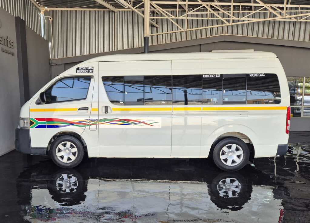 TOYOTA QUANTUM QUANTUM 2.5 D-4D SESFIKILE 16s