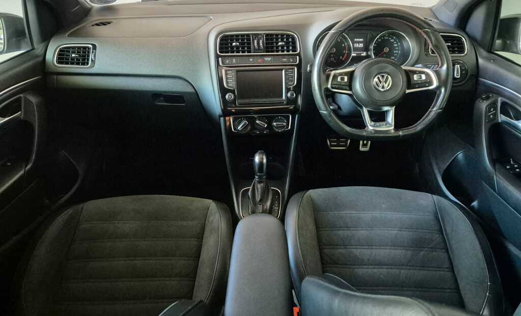 VOLKSWAGEN POLO POLO GTi 1.8TSI DSG
