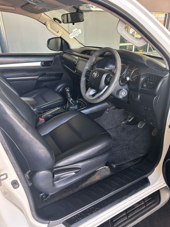 TOYOTA HILUX HILUX 2.4 GD-6 RB RAIDER P/U S/C