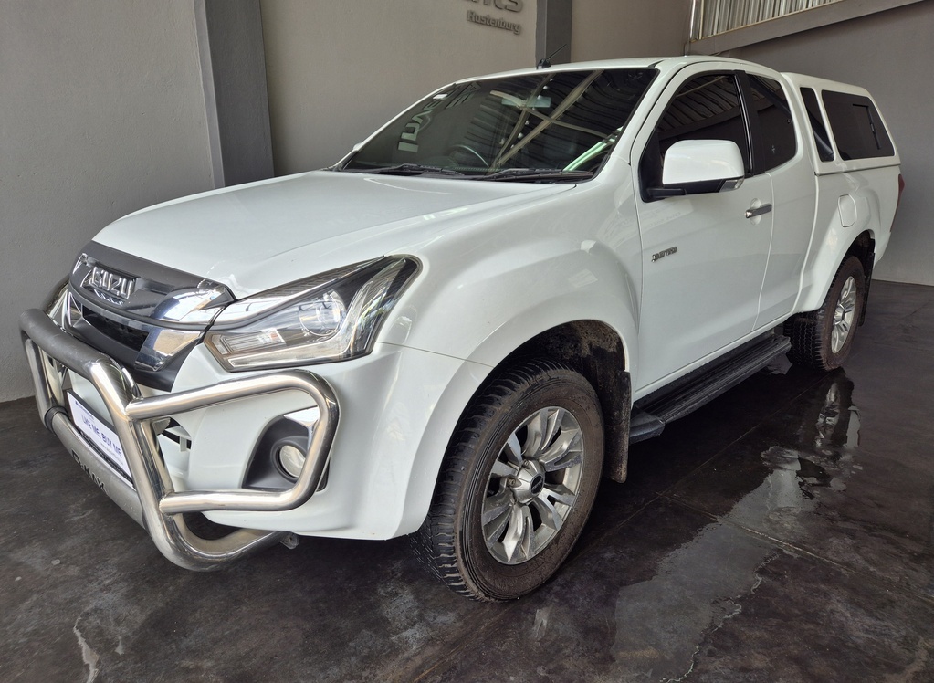 ISUZU D-MAX D-MAX 300 LX A/T E/CAB P/U