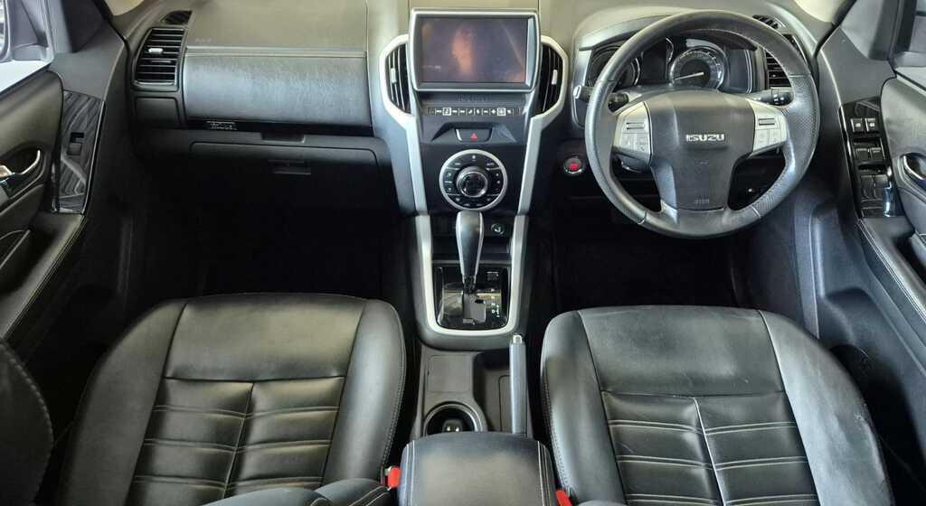 ISUZU MU-X MU-X 3.0D A/T