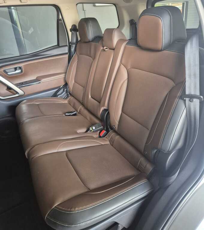 MAHINDRA SCORPIO-N SCORPIO-N 2.2D 4X4 A/T (Z8L) - 10