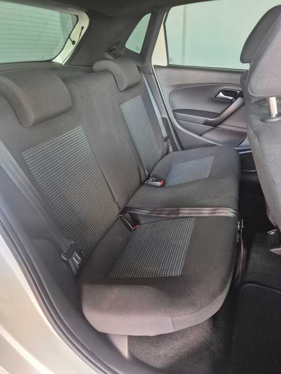 VOLKSWAGEN POLO VIVO POLO VIVO 1.4 COMFORTLINE (5DR)