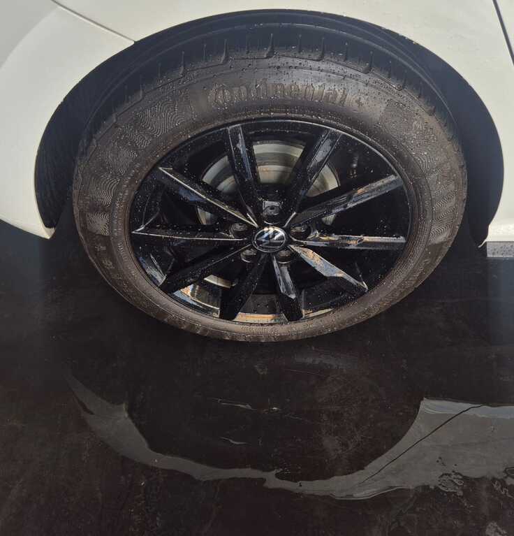VOLKSWAGEN POLO VIVO POLO VIVO 1.4 COMFORTLINE (5DR)