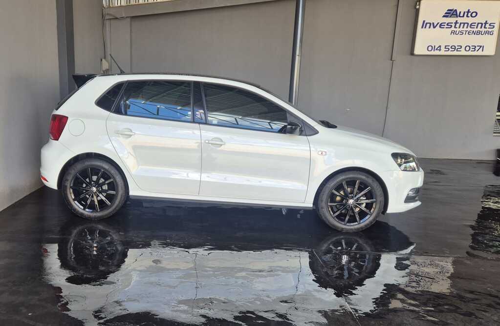 VOLKSWAGEN POLO VIVO POLO VIVO 1.4 COMFORTLINE (5DR)