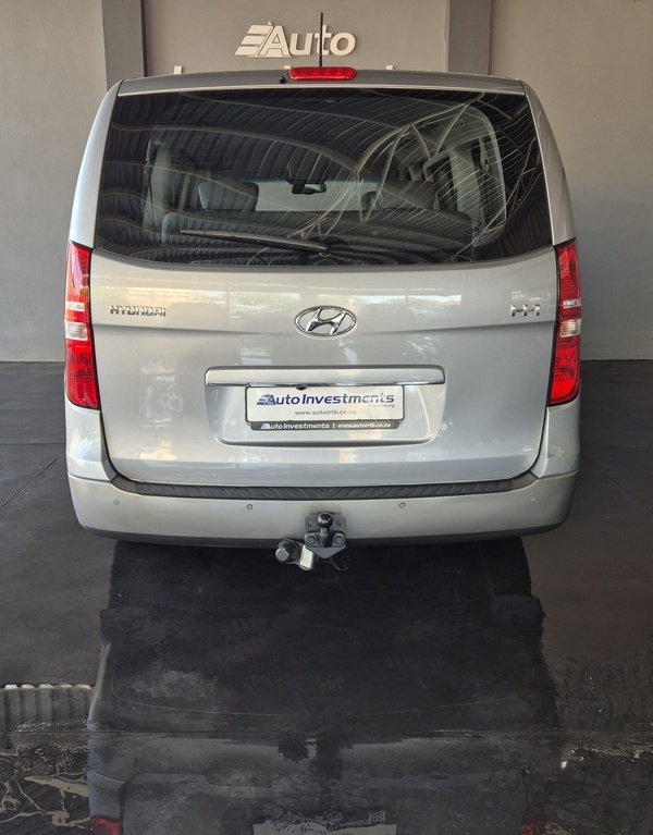 HYUNDAI H-1 H-1 2.5 CRDI WAGON A/T