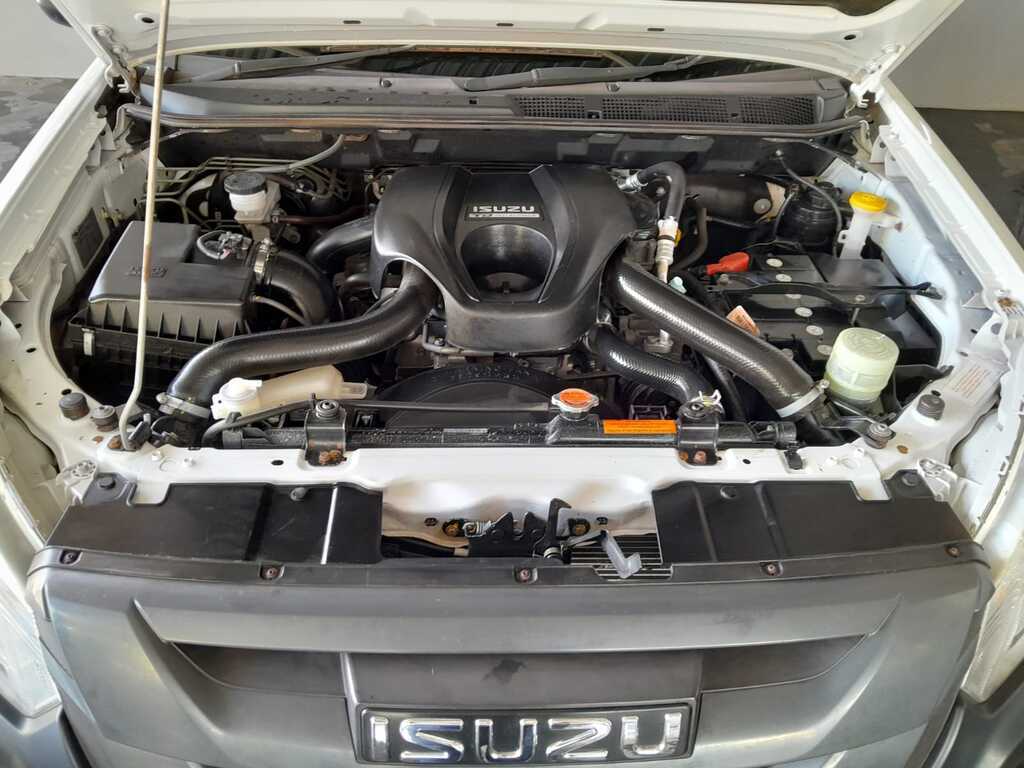 ISUZU D-MAX D-MAX 250 HO FLEETSIDE SAFETY S/C P/U - 18