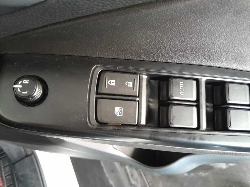 ISUZU D-MAX D-MAX 3.0 Ddi LS 4X4 A/T D/C P/U