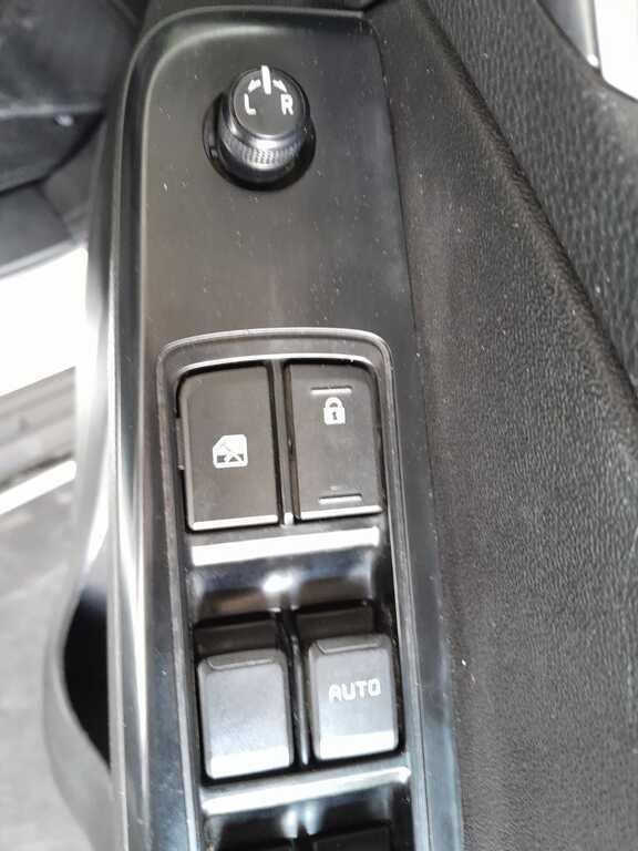 ISUZU D-MAX D-MAX 3.0 Ddi LS 4X4 A/T D/C P/U - 13