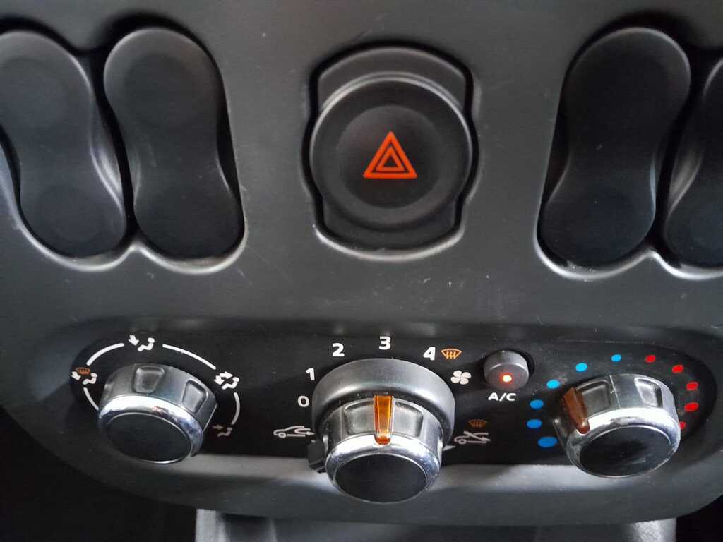 NISSAN NP200 NP200 1.5 DCi  A/C SAFETY PACK P/U S/C - 9