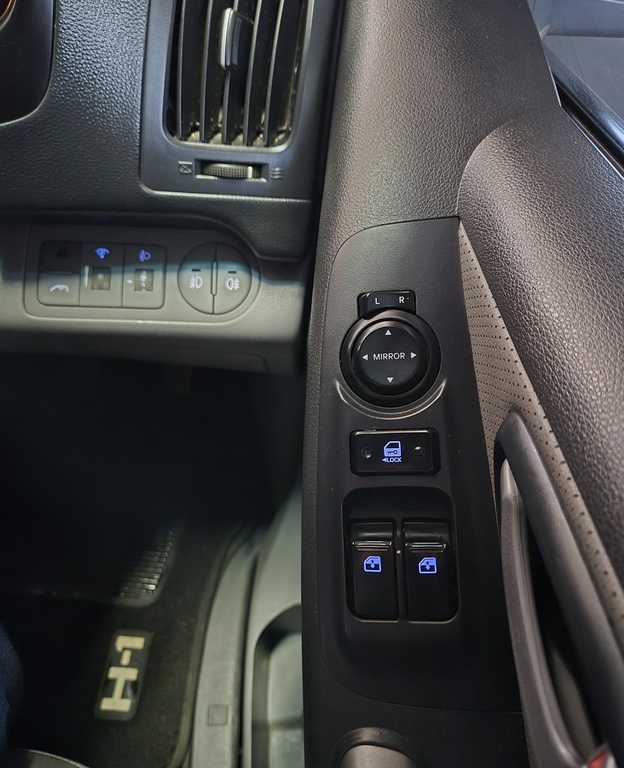 HYUNDAI H-1 H-1 GLS 2.4 CVVT/ 2.4 EXECUTIVE