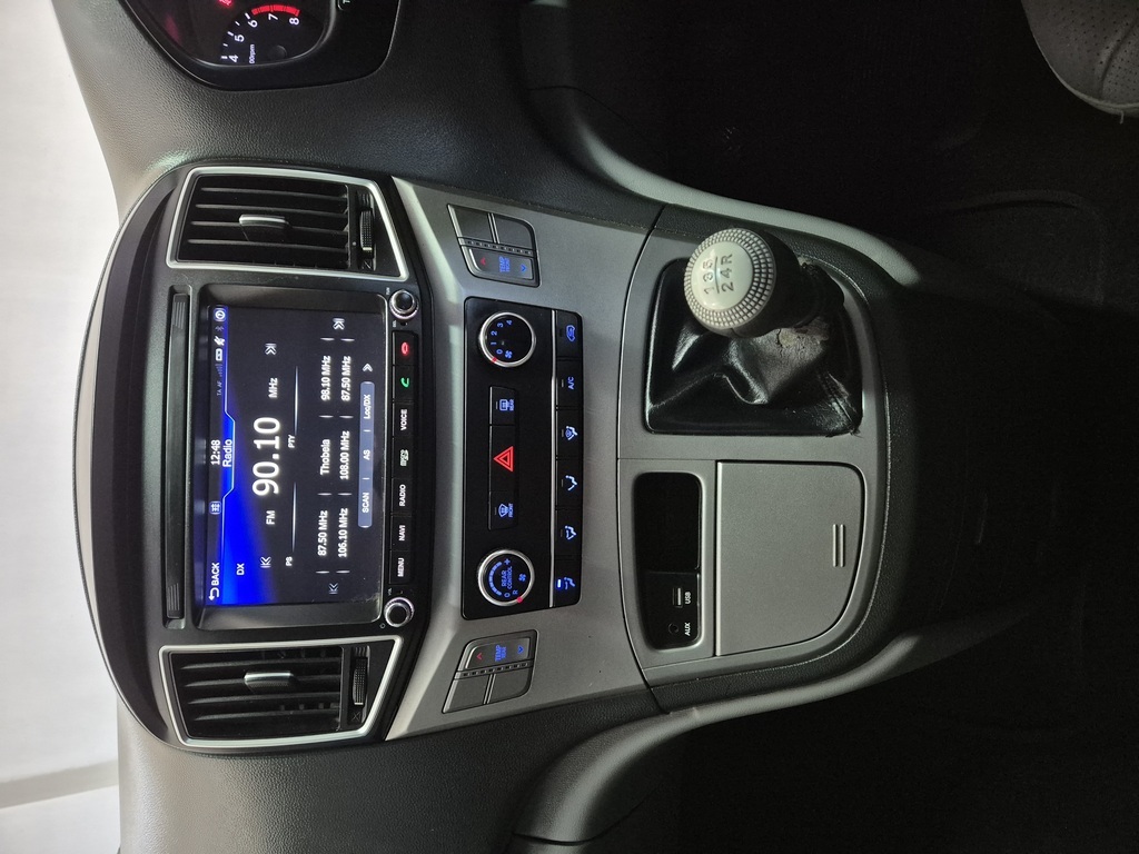 HYUNDAI H-1 H-1 GLS 2.4 CVVT/ 2.4 EXECUTIVE