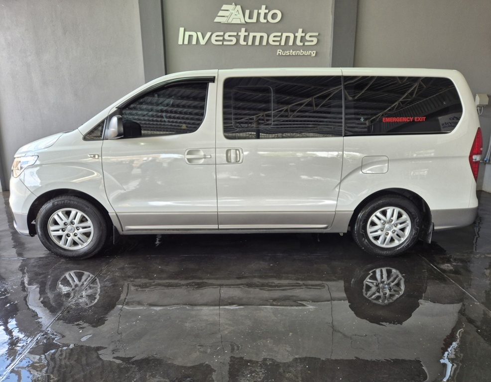 HYUNDAI H-1 H-1 GLS 2.4 CVVT/ 2.4 EXECUTIVE