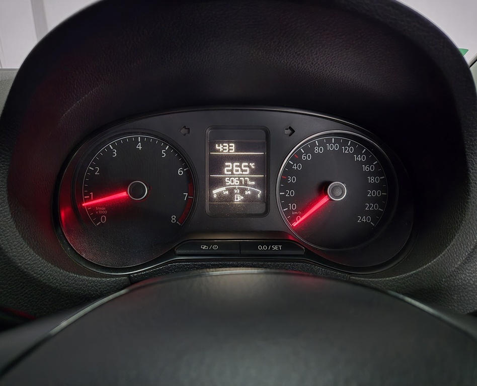 VOLKSWAGEN POLO VIVO POLO VIVO 1.4 TRENDLINE (5DR)