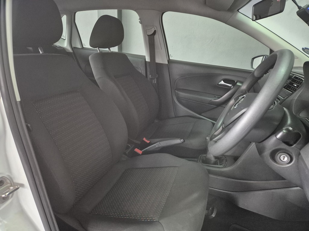 VOLKSWAGEN POLO VIVO POLO VIVO 1.4 TRENDLINE (5DR)