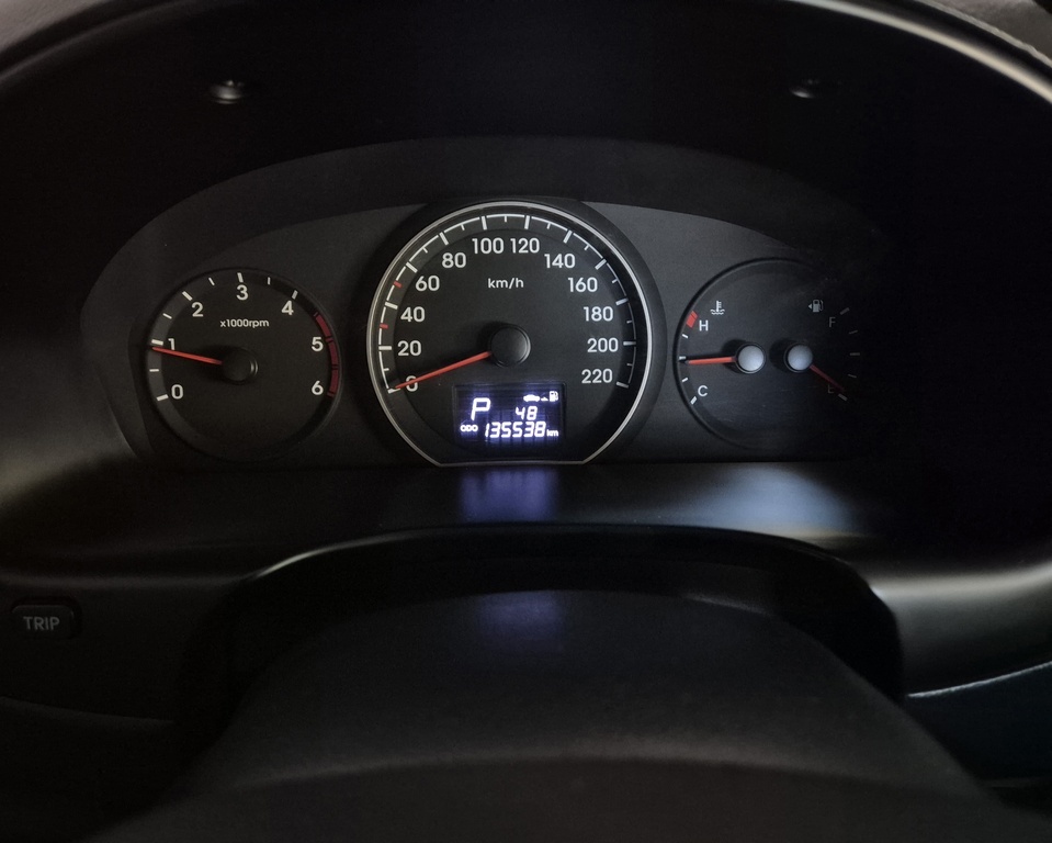 HYUNDAI H-1 H-1 2.5 CRDI A/T/ 2.5 ELITE A/T